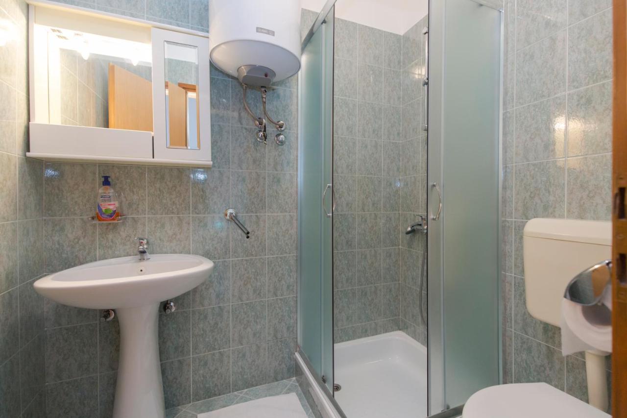 House Kontus Otel Plomin Dış mekan fotoğraf