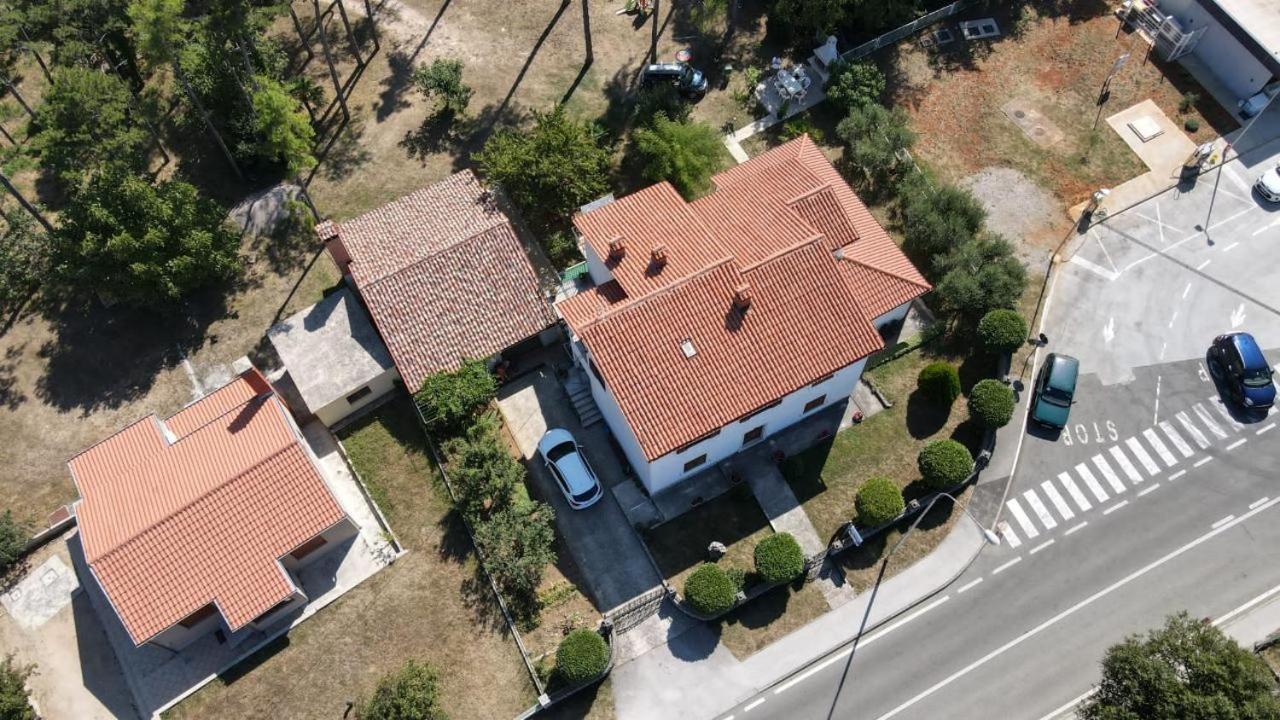 House Kontus Otel Plomin Dış mekan fotoğraf
